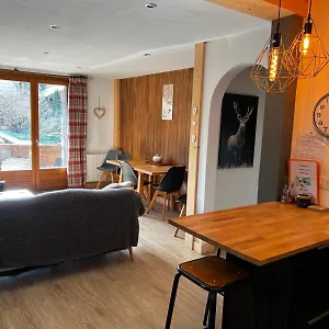  Apartment Lovely 2 Bed In With Garden
